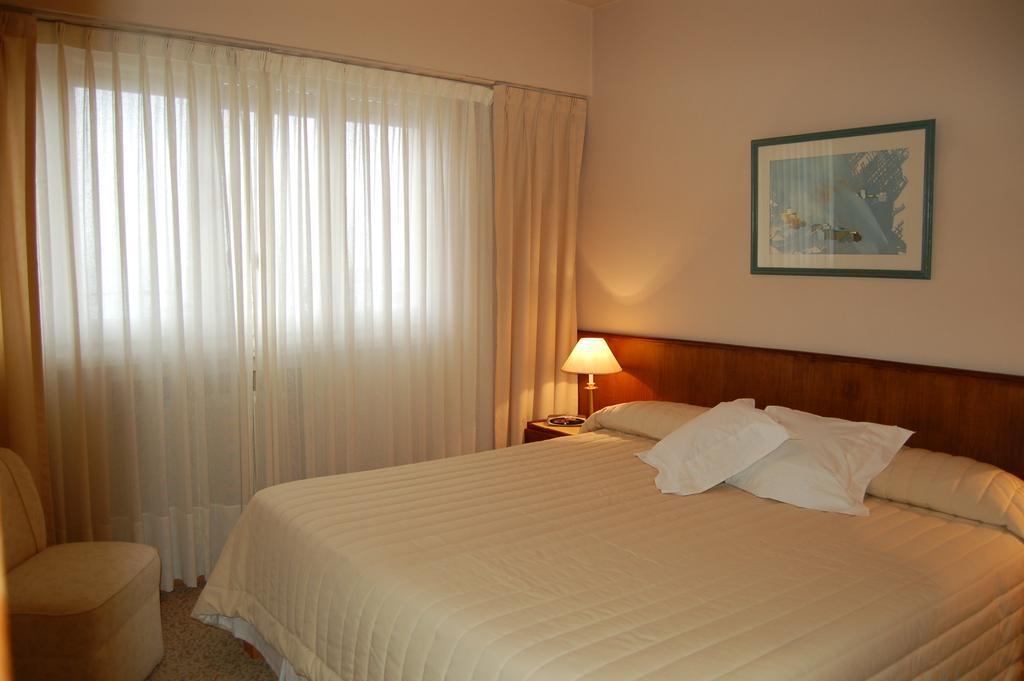 Torres De Manantiales Apart Hotel Mar del Plata Ruang foto